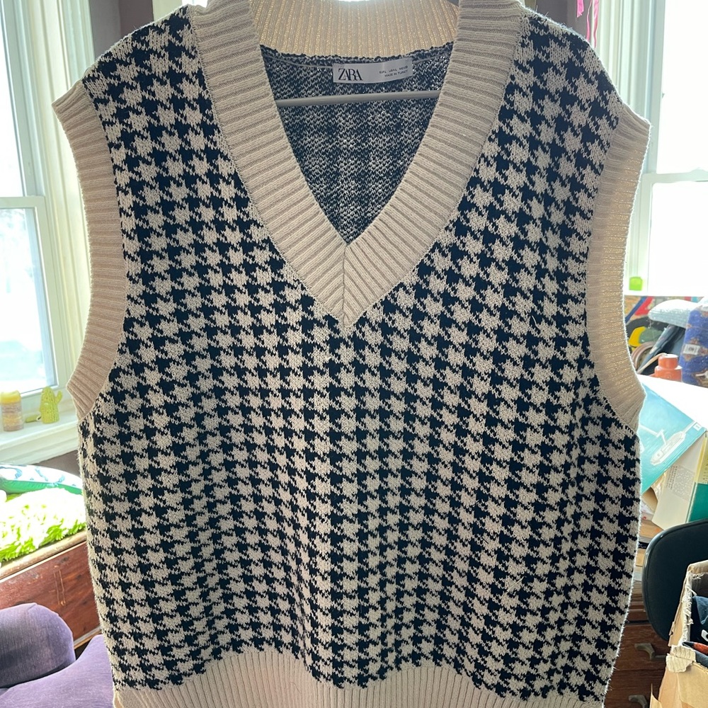Zara houndstooth sweater vest.